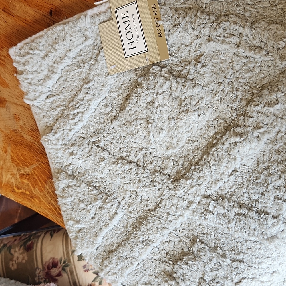 Soft‎ Accent Rug Mat Gray Non Skid Diamond Pattern